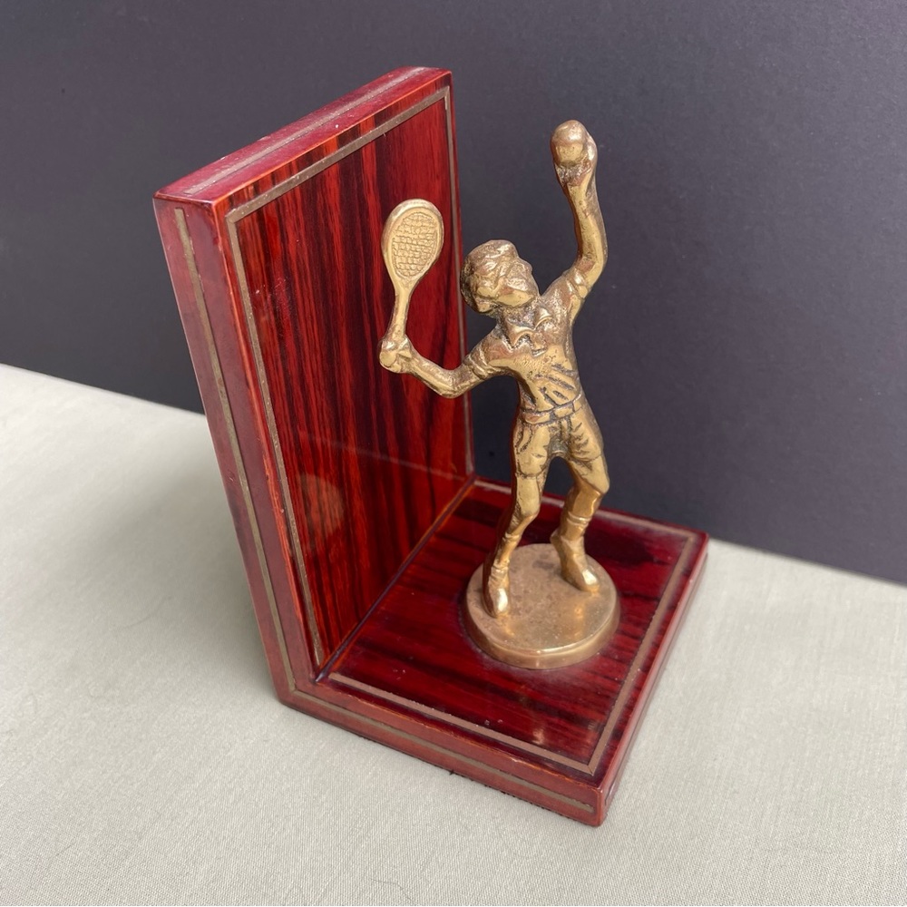 Tennis player serve book end - single wood and brass book end